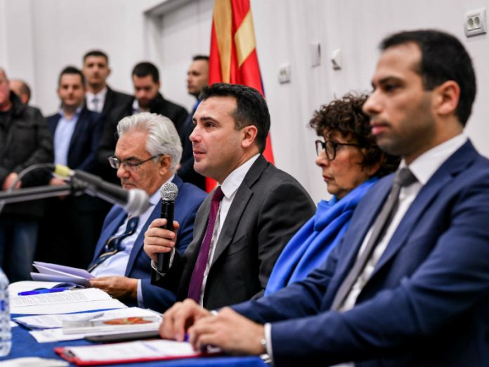 Gjorgji-Spasov-Zoran-Zaev-Margarita-Caca-Nikolovska-Blagoj-Bochvarski-debata-za-ustavni-izmeni-Shtip-10no18