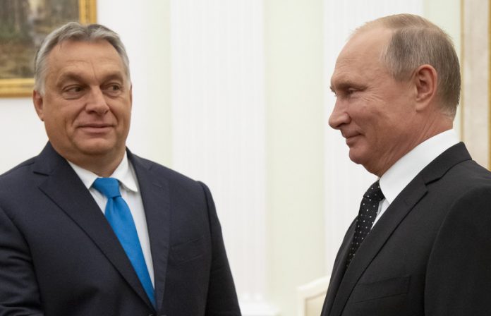Vladimir Putin, Viktor Orban