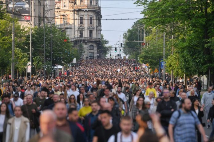 протест-србија-1