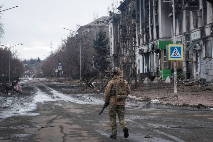 2023-02-22T090800Z_4836508_RC2QFZ9C1NK8_RTRMADP_3_UKRAINE-CRISIS-BAKHMUT-pic_32ratio_1200x800-1200x800-5888