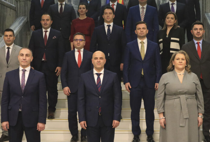 Kovacevski-i-nova-vlada-vo-sobranie-12-bg