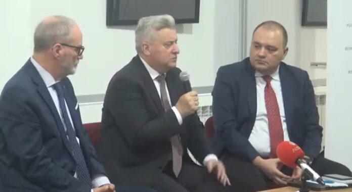 Screenshot_2023-12-15-17-15-25-603_com.google.android.youtube-edit