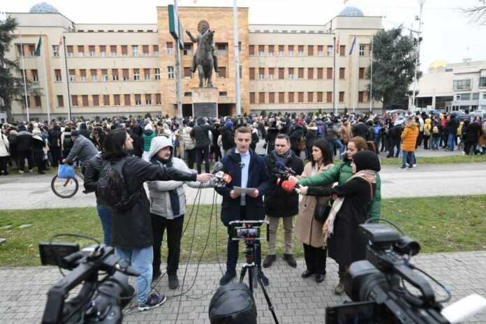 apis_protest_10.01.2023-01-10-at-13.09.23-1536x1024