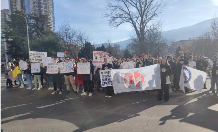 protest-studenti-mon