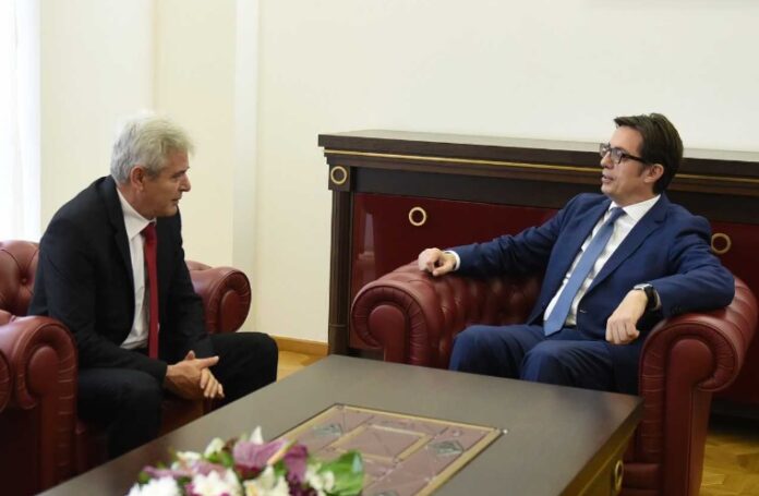ahmeti-pendarovski