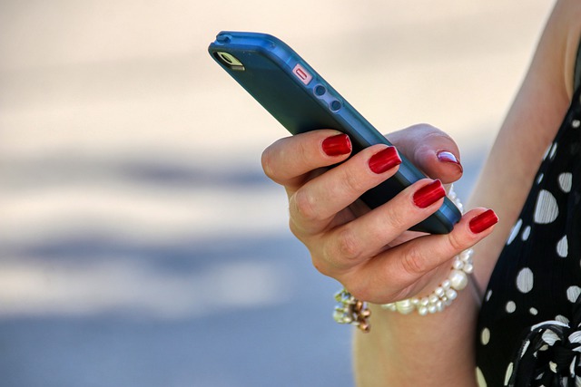 mobile-phone-5201597_640