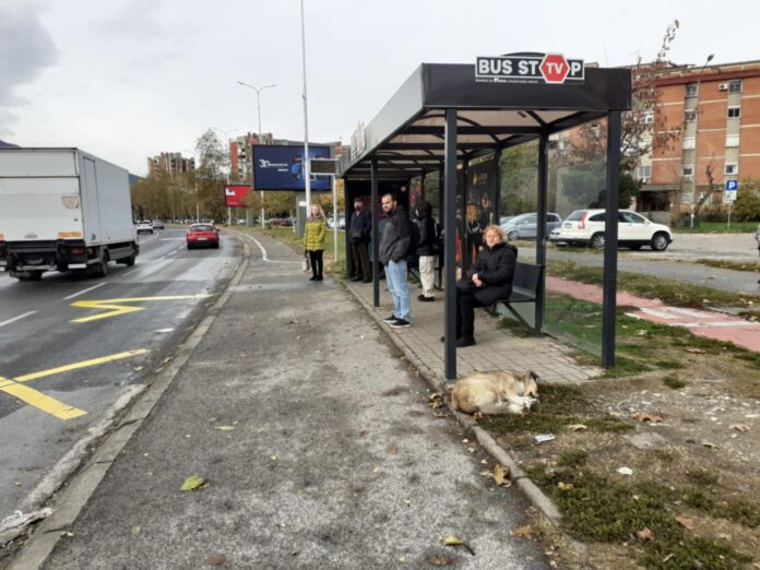 avtobusi-cekaat
