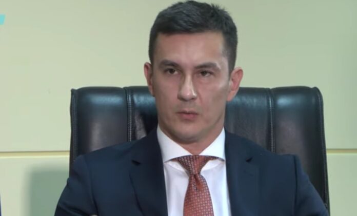 Screenshot_2025-01-02-18-46-57-150_com.google.android.youtube-edit